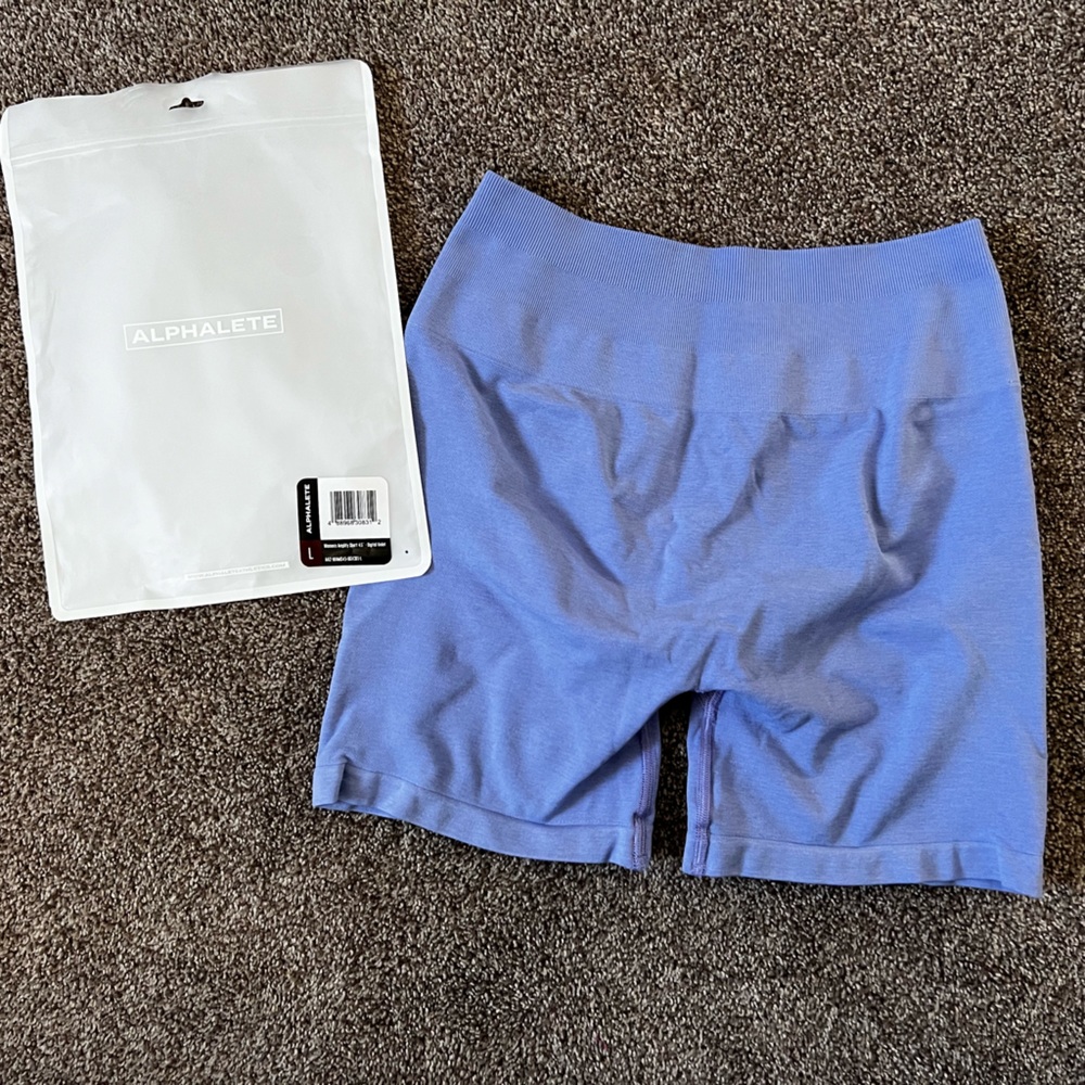 Alphalete Amplify Short 4.5”